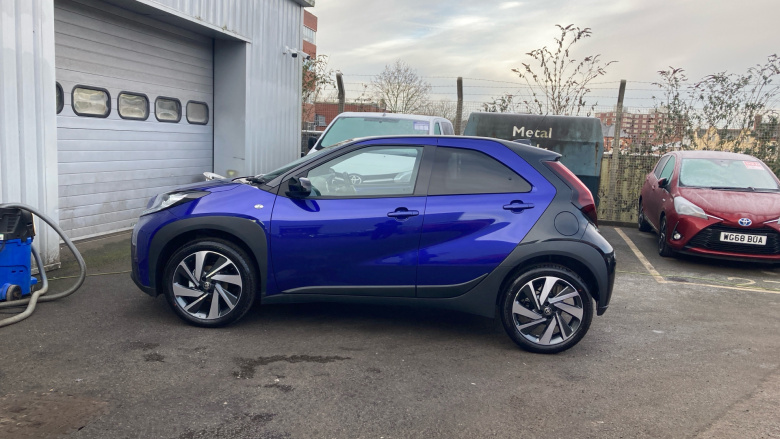 Toyota Aygo X 1.0 VVT-i Edge 5dr Petrol Hatchback